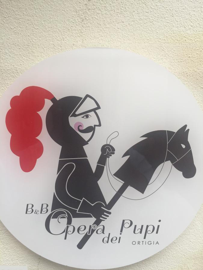 Bb Opera Dei Pupi Acomodação com café da manhã Syracuse Exterior foto